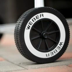 Weber Holzkohle-Kugelgrill Classic Kettle Ø 47 Cm Schwarz -Grill und Flamme 1523778 AB06